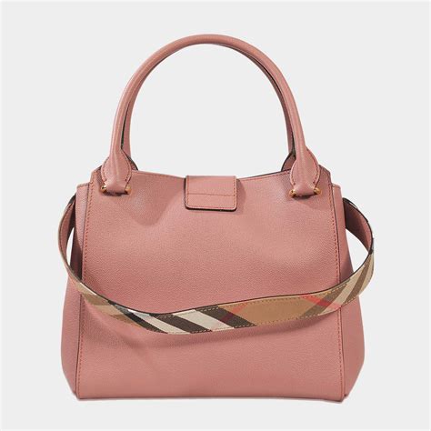 burberry medium buckle tote pink.